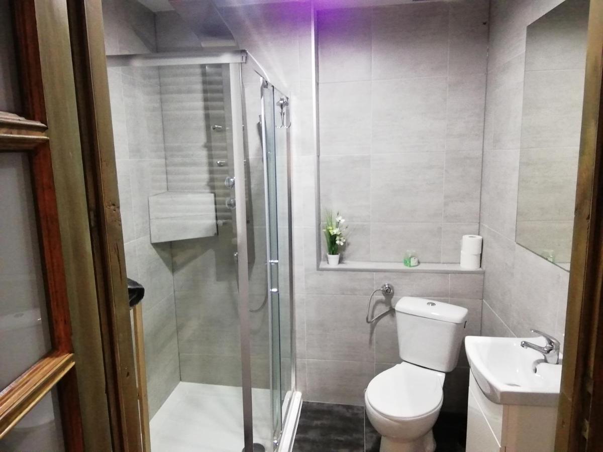 Hotel Rzeczne Zacisze Ustrzyki Dolne Exterior foto
